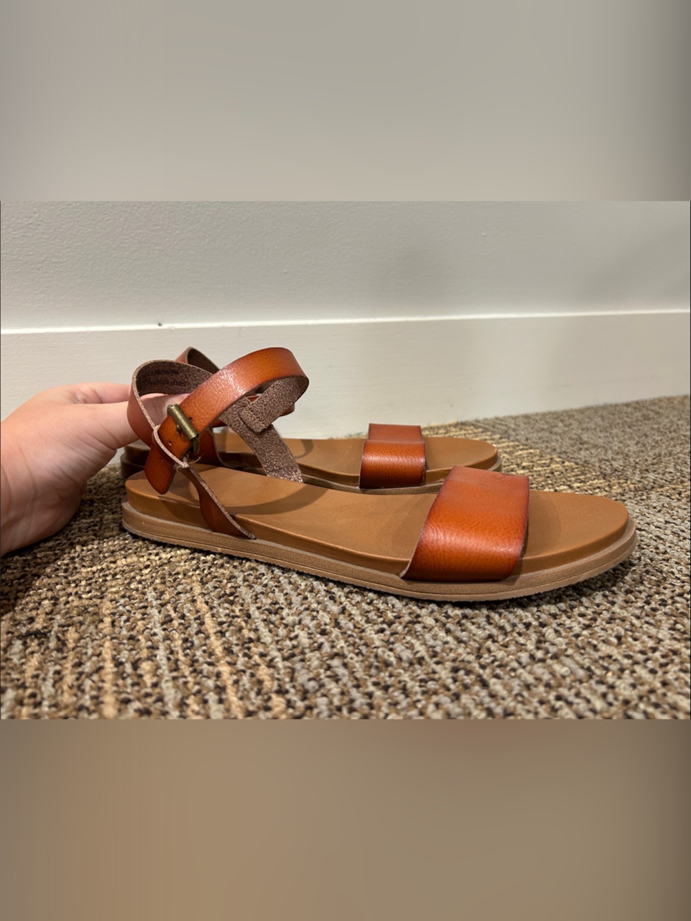 Women's 2000’s Universal Thread Brown Leather Sandals